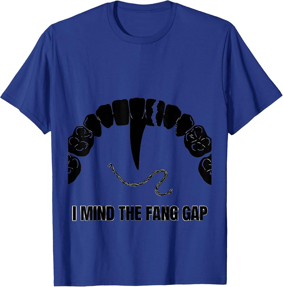 I Mind The Fang Gap Funny Dentist Halloween Dental Pun T-Shirt - Royal Blue