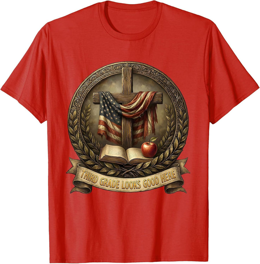 Men's Third Grade Looks Good on Me Teacher Design T-Shirt - Red