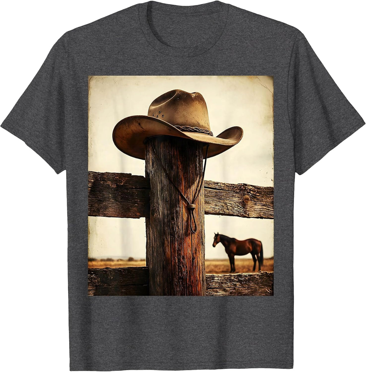 Men's Cowboy Hat on Fence Post Western Horse Design T-Shirt - Dark Heather Grey