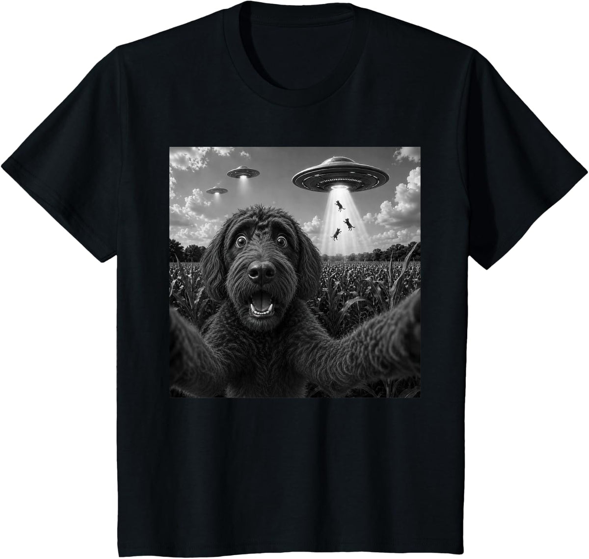 Black Labradoodle Selfie with UFO Alien Funny Dog Mom Dad T-Shirt - Black