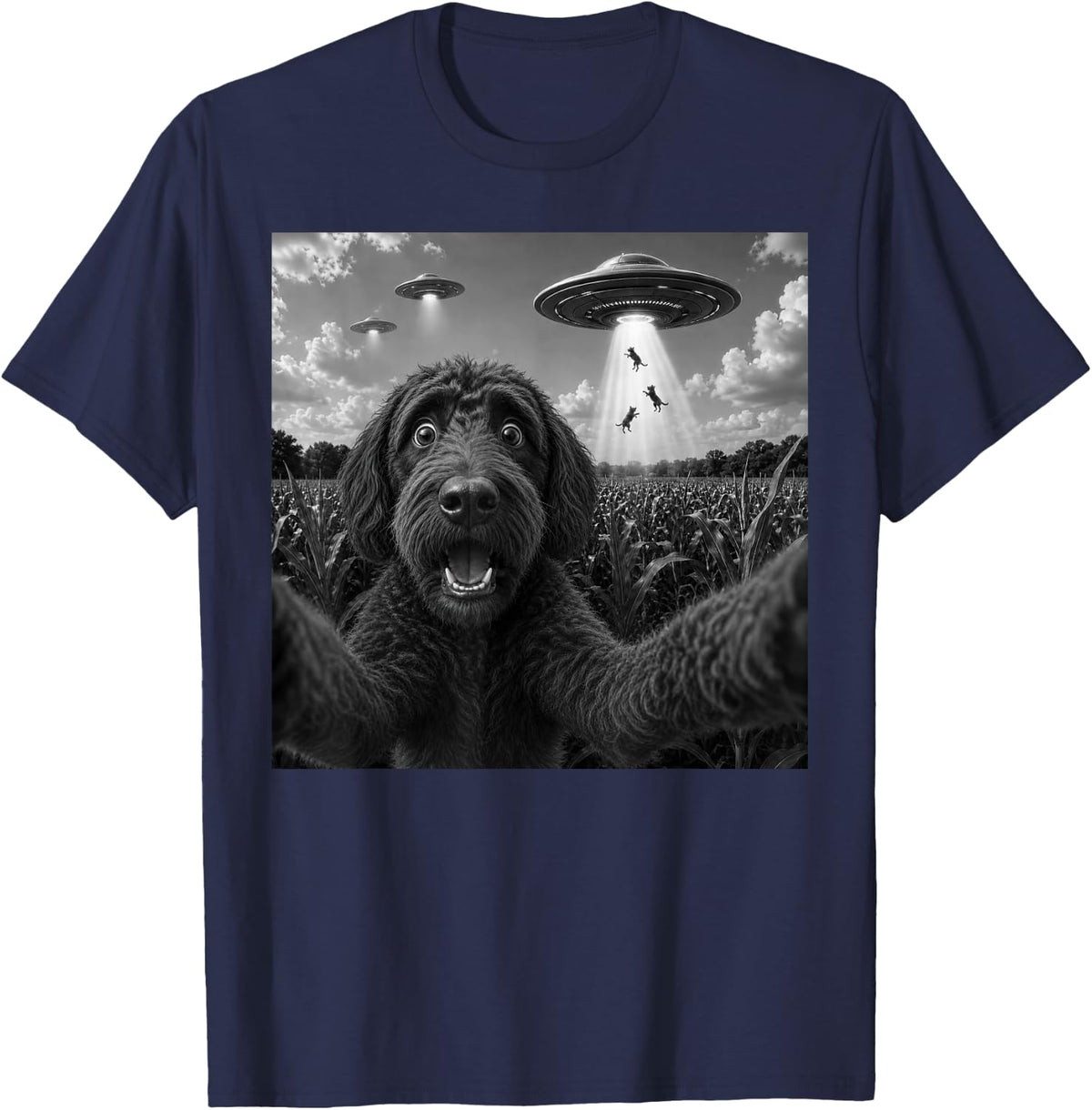 Black Labradoodle Selfie with UFO Alien Funny Dog Mom Dad T-Shirt - Navy Blue